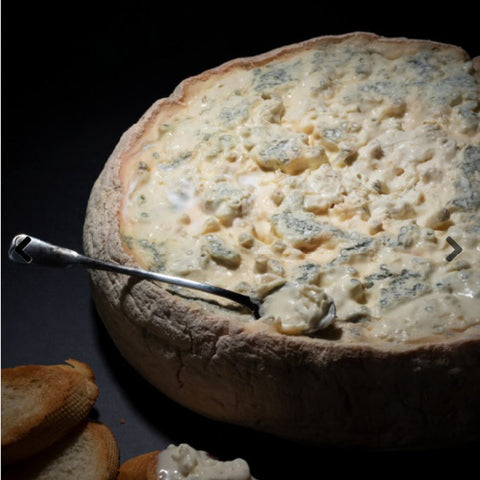 Gorgonzola Dolce DOP (spoon served)